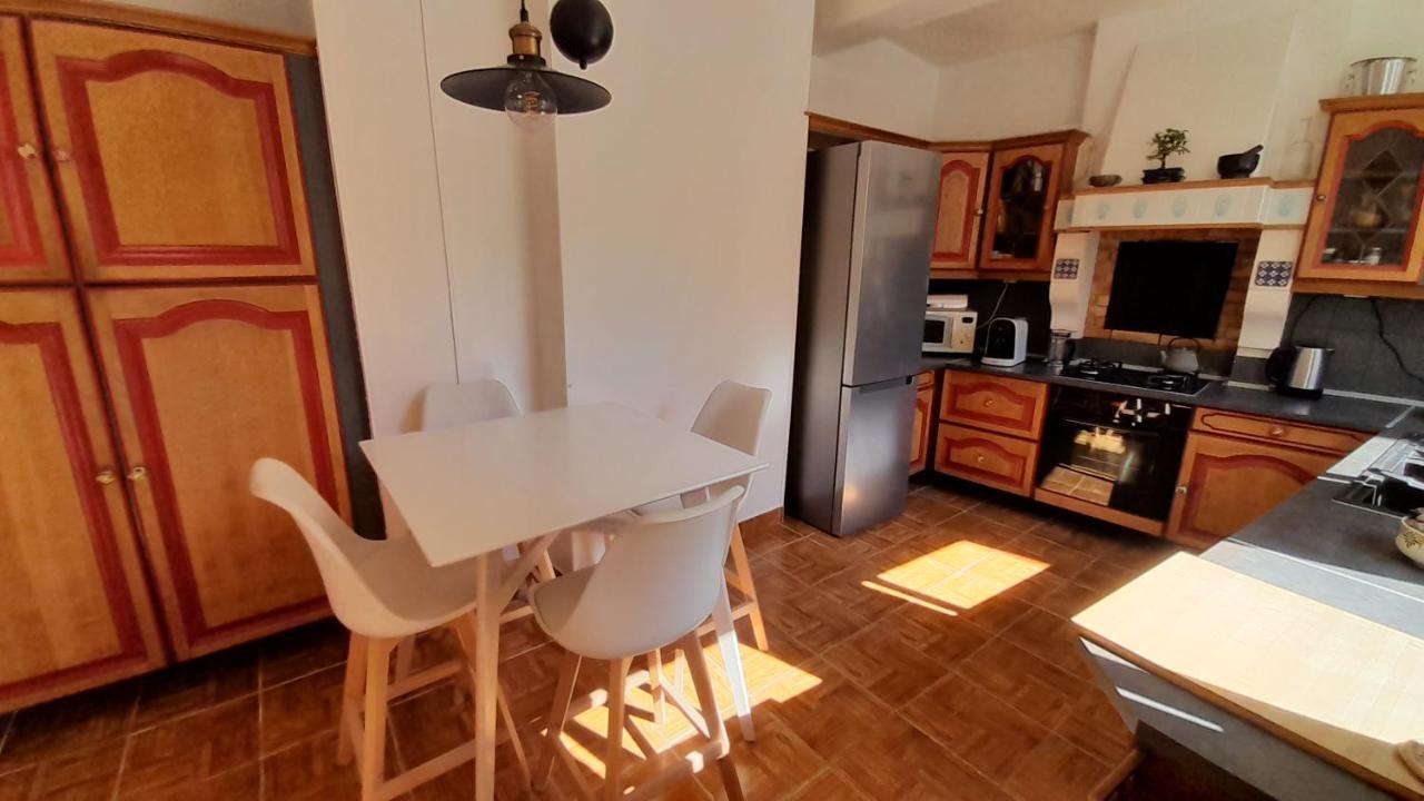 SézanneChez Thomasアパートメント エクステリア 写真